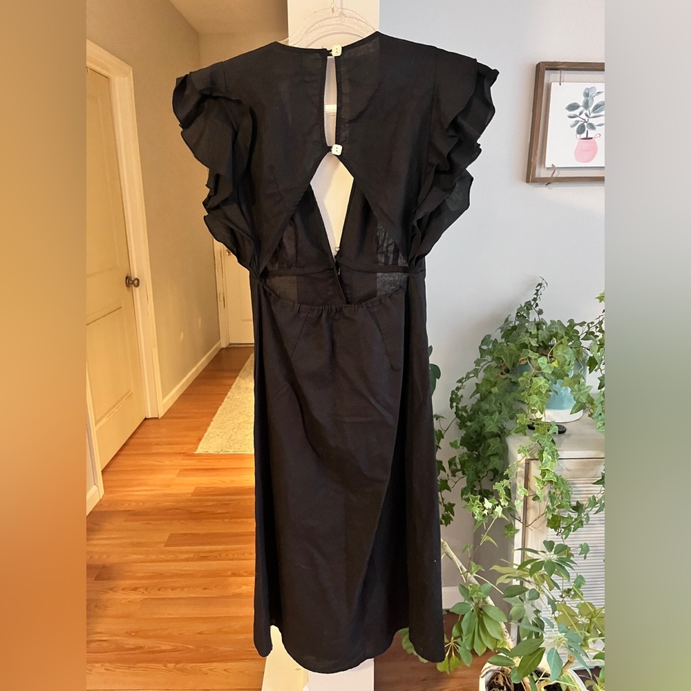 Charlie Holiday Black Midi Dress - Picture 6 of 9